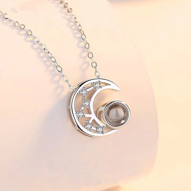Bleniare Memory Projection Necklace